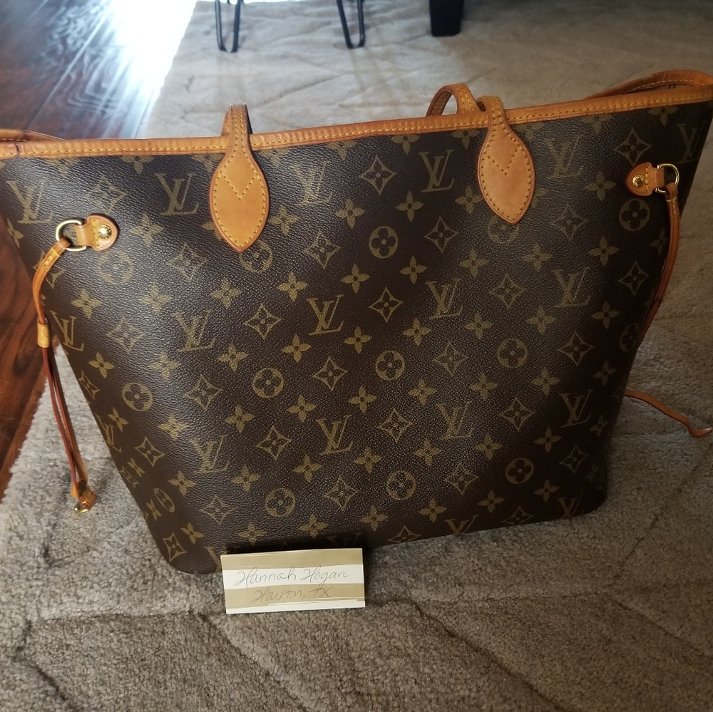 Authentic Louis Vuitton Neverfull MM